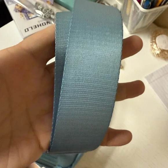 Light Blue Belt Bag NWT - Picture 5 of 5